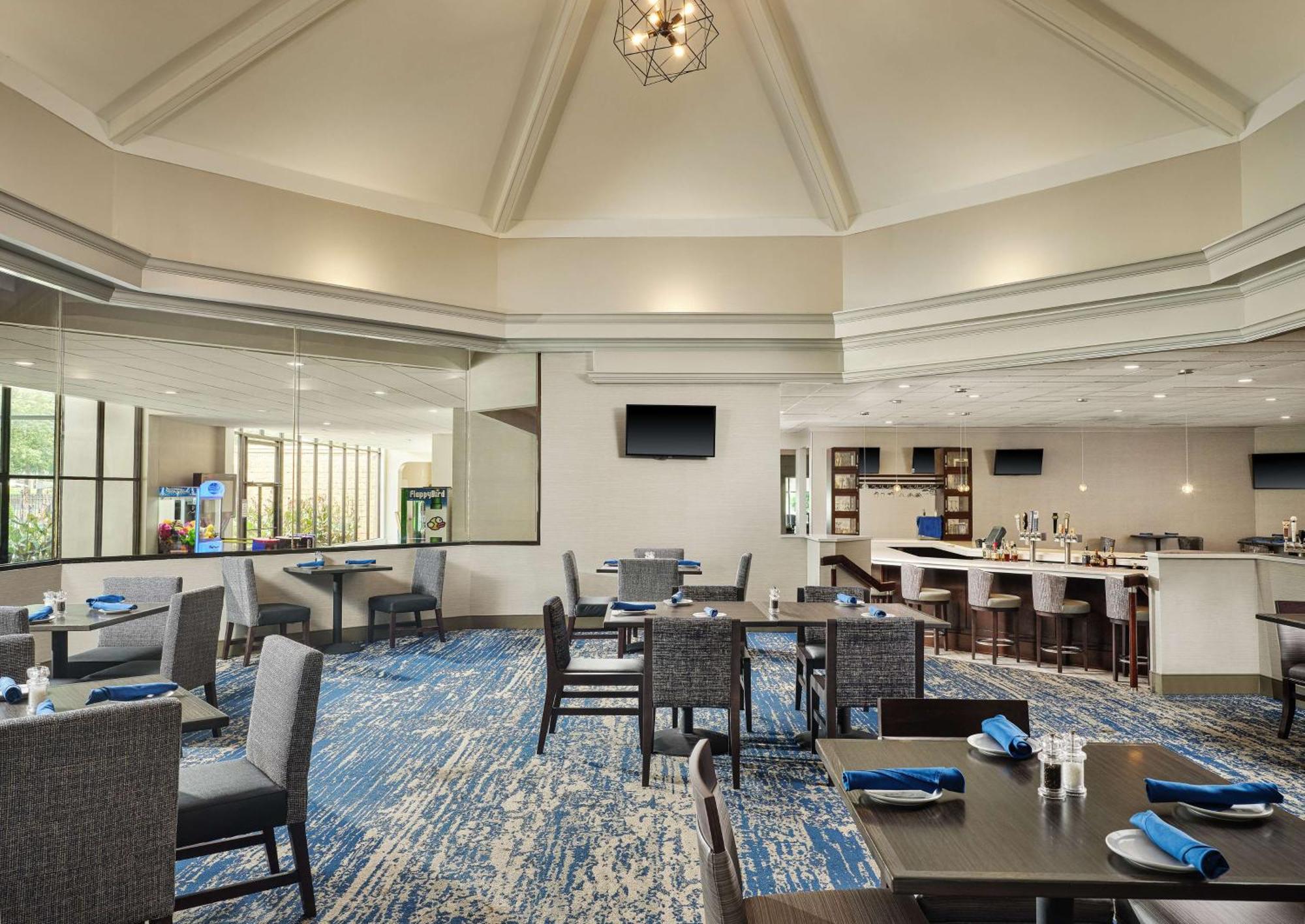 Doubletree By Hilton 4*