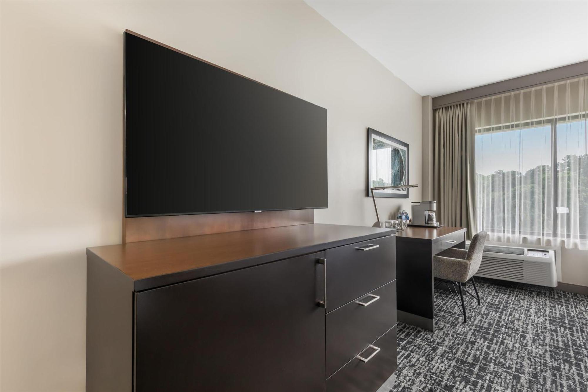 Hotel Doubletree By Hilton 4*