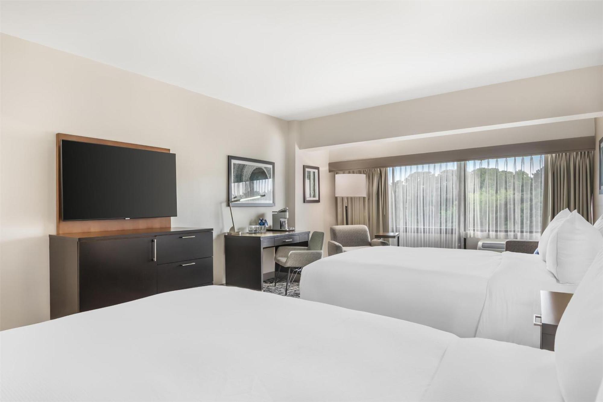 Hotel Doubletree By Hilton
