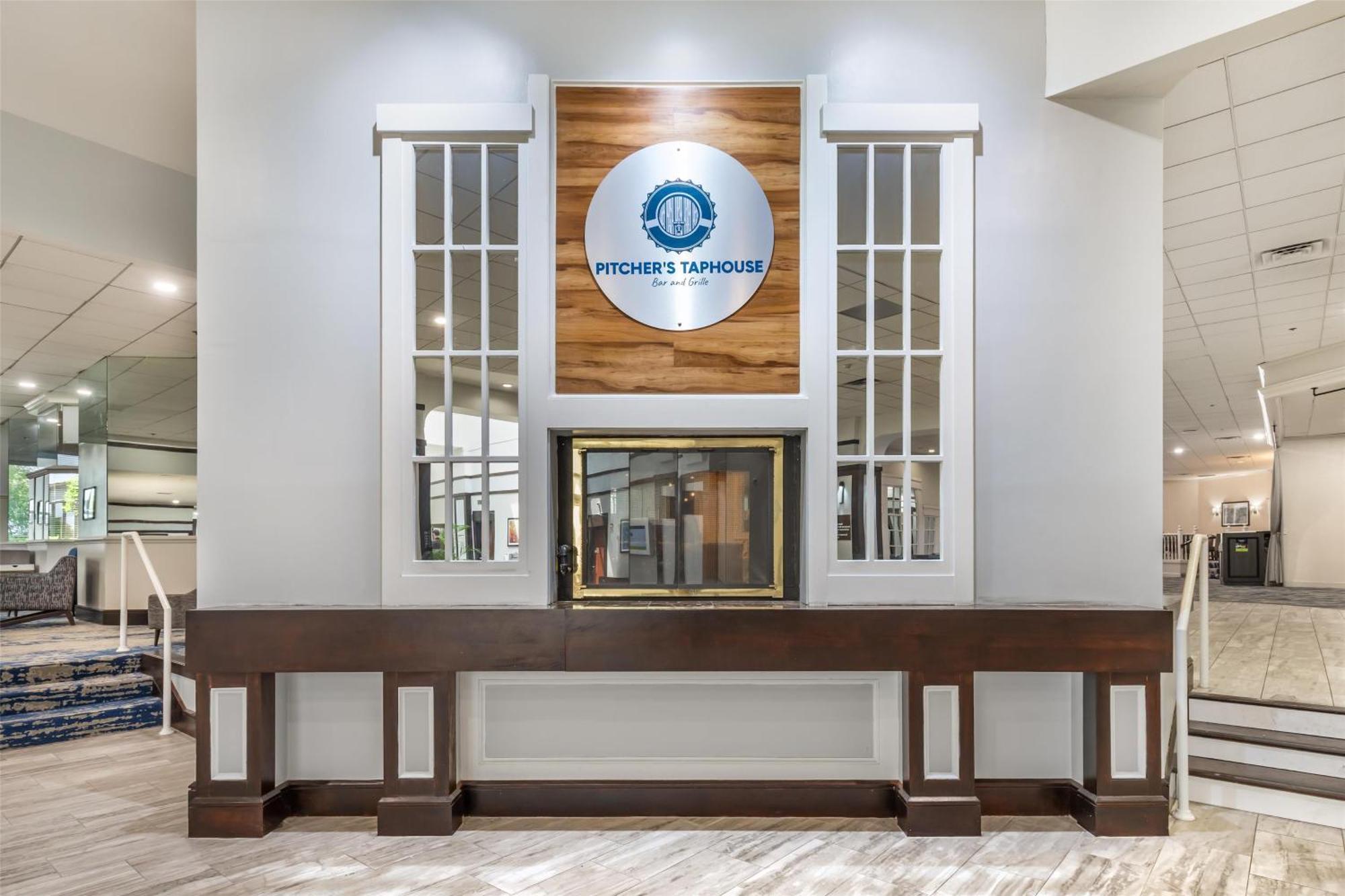 Hotel Doubletree By Hilton