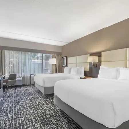Doubletree By Hilton Hotel Williamsburg Exterior photo